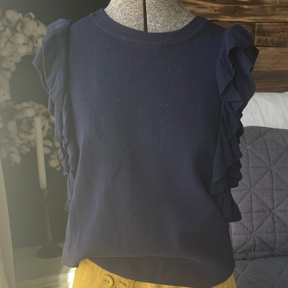 Anthropologie sweater top